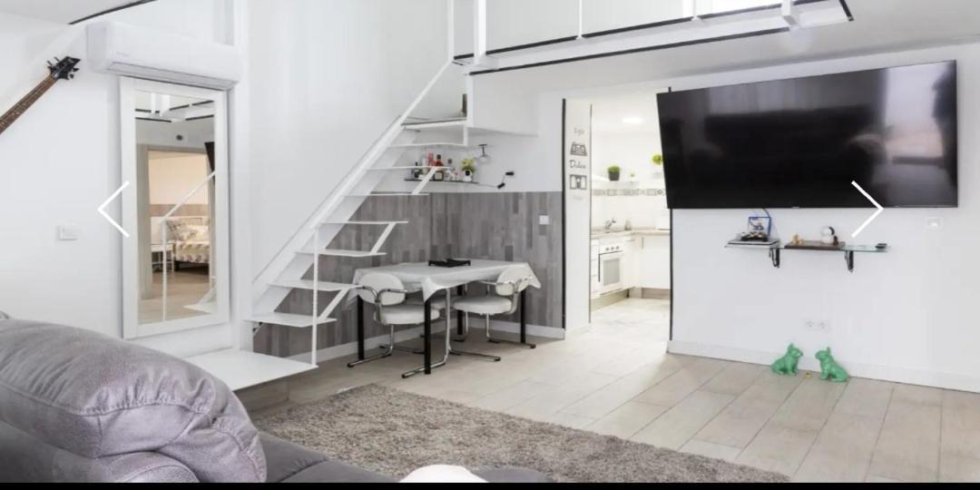 Casa Compartida Por Paulinas *